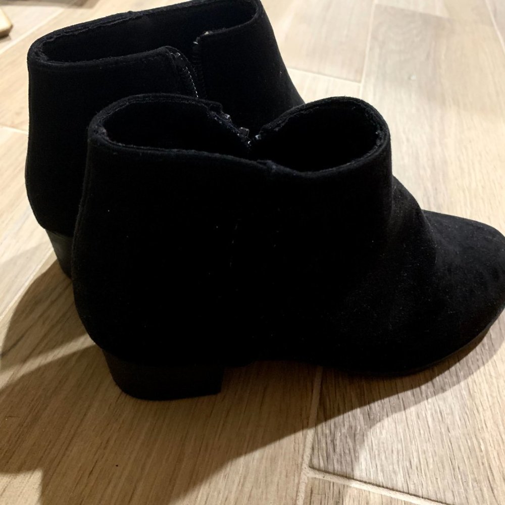 Old Navy Black Heeled Boots Girls' Size 2